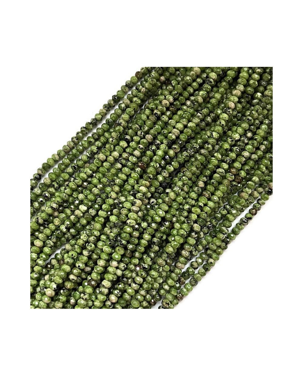 Jadeit oponka fasetowana 4x3mm sznurek mix zielony