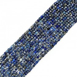 Lapis Lazuli kostka fasetowane ok 2~2.5x2~2.5x2~2.5mm sznurek