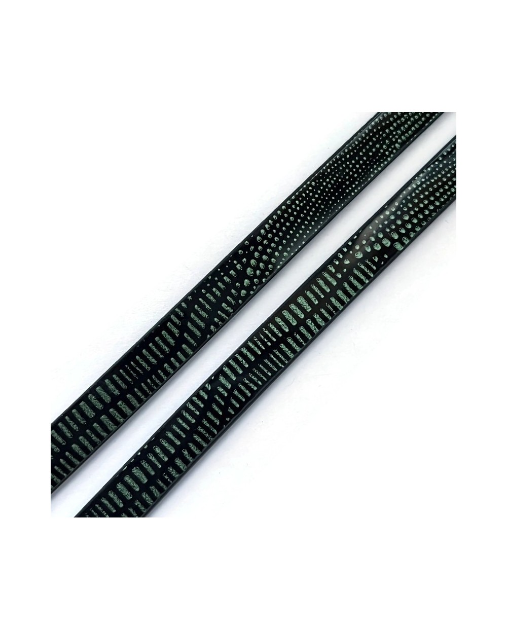 Rzemień  płaski wężowy zielony 10x2mm- 1  metr