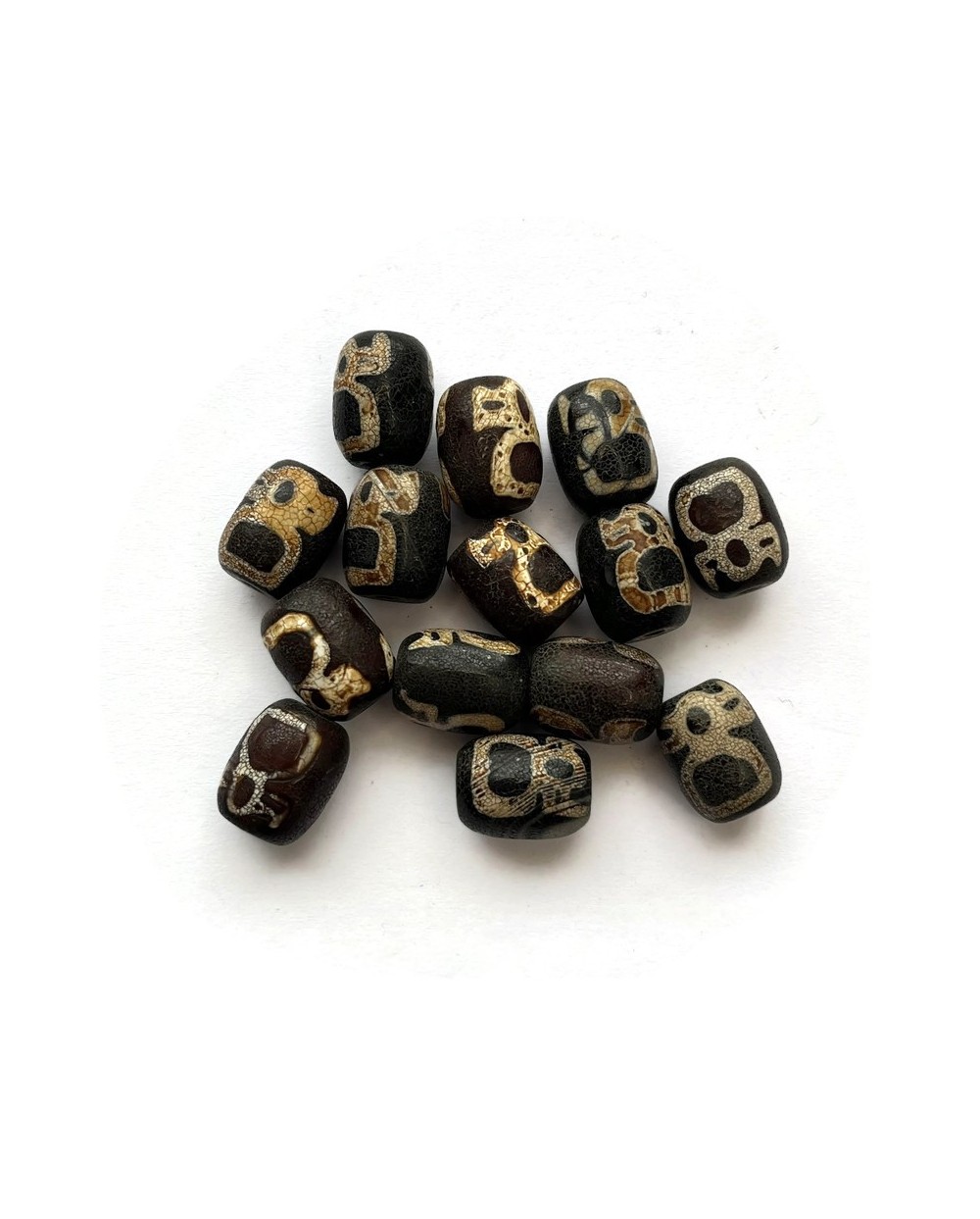 Agat Tybetański walec  9-10mm mix - 14 szt.