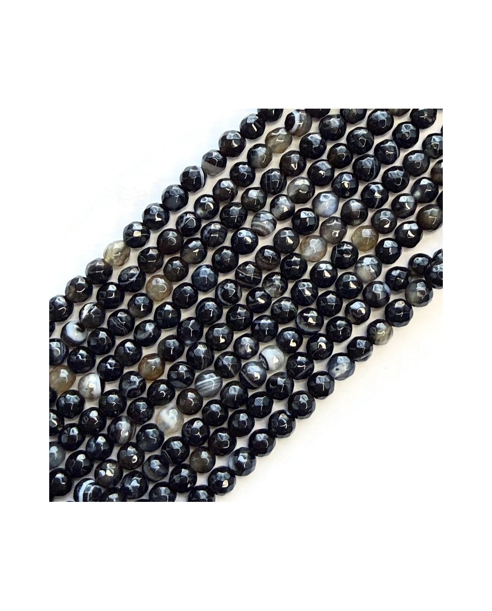 Agat kulka fasetowana ok 6mm sznurek mix czarny