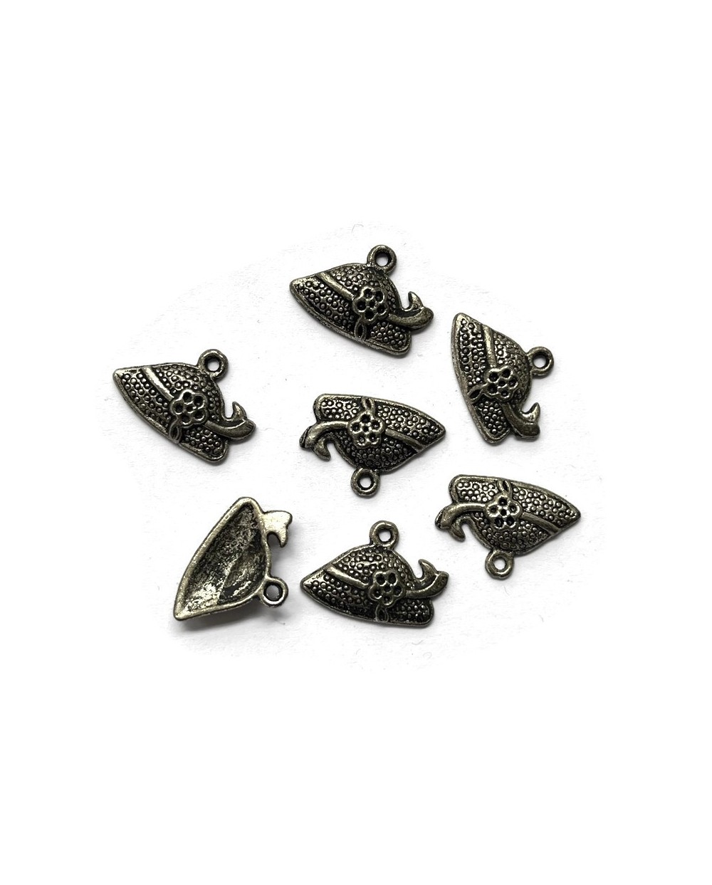 Zawieszka kapelusz 20x14mm - 19 szt