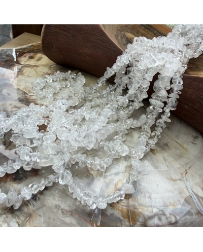 Kamień naturalny Kryształ górski sieczka 3-8mm sznurek ok 80 cm