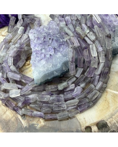 Kamień naturalny Ametyst słupki nieregularne ok 7x4mm sznurek