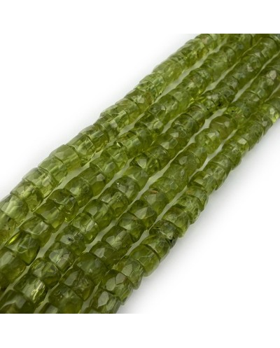 Kamień naturalny Oliwin dysk heishi fasetowany stopniowany 4-5x3mm sznurek
