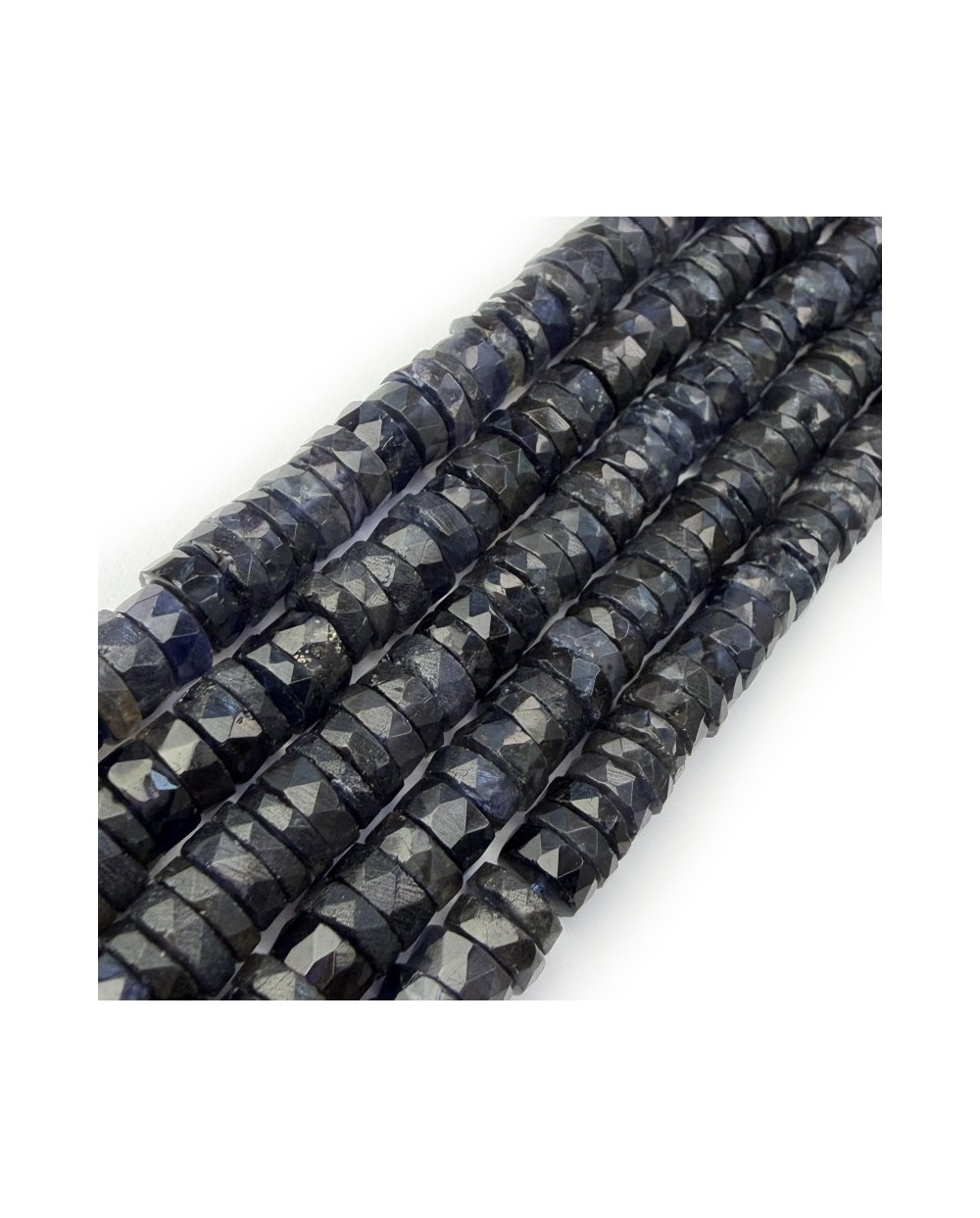 Kamień naturalny lolit dysk heishi fasetowany ok 6x3mm sznurek