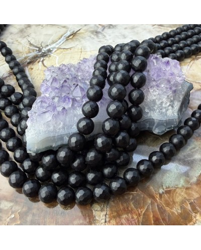 Black Stone kulka fasetowana matowa 8mm sznurek