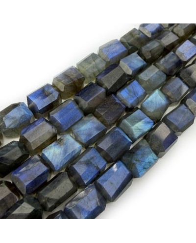 Kamień naturalny labradoryt bryłka szlifowana ok 9x6mm sznurek
