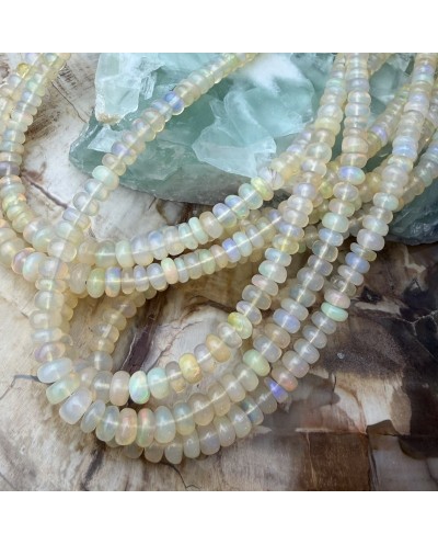 Kamień naturalny Opal Etiopski oponka stopniowana 4-6mm sznurek