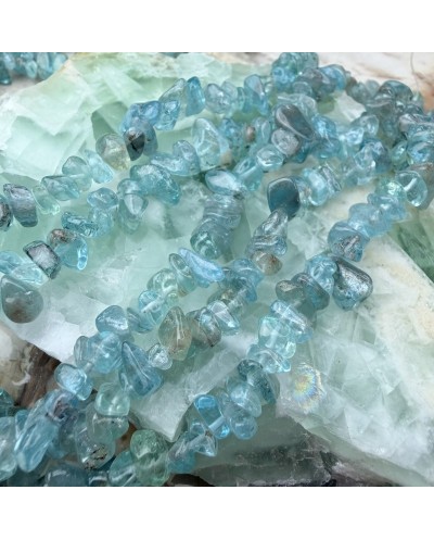 Apatyt blue sieczka 5~14x4~10mm sznurek ok 40 cm