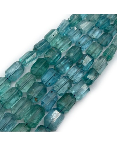 Kamień naturalny Apatyt blue bryłka szlifowana ok 9x6mm sznurek