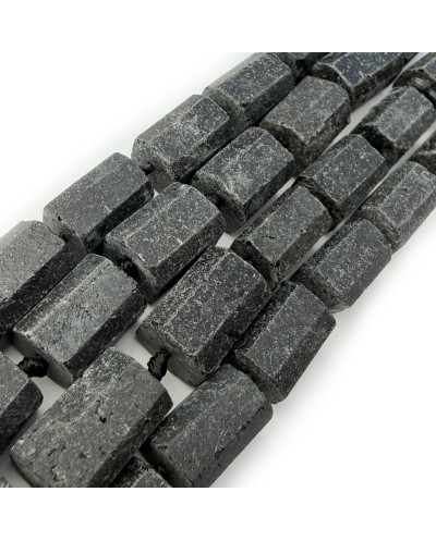 Kamień naturalny Turmalin czarny walec surowy  ok 10~16x9x9.5~11mm, sznurek