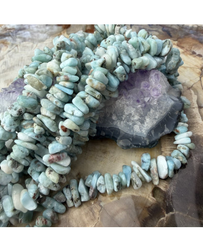 Larimar sieczka 5~10x5~7x1~6mm sznurek ok 40 cm