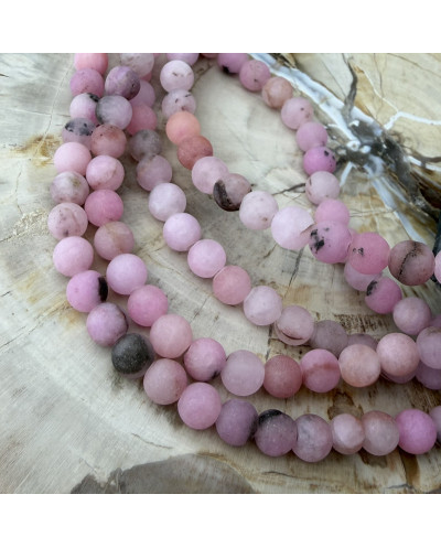 Kwarc naturalny kulka matowa ok 6mm różowy mix sznurek