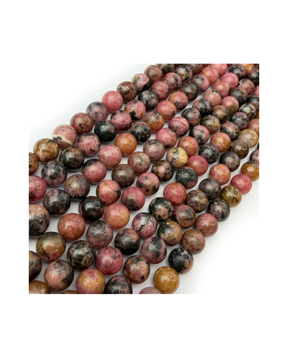 Kamień naturalny Rodonit kulka gładka ok 6mm mix róż sznurek