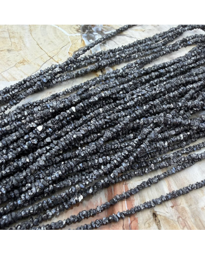 Diament czarny surowy ok 2-3mm sznurek