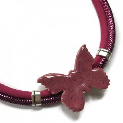 Naszyjnik z ceramiki Motyl, kolor różowy