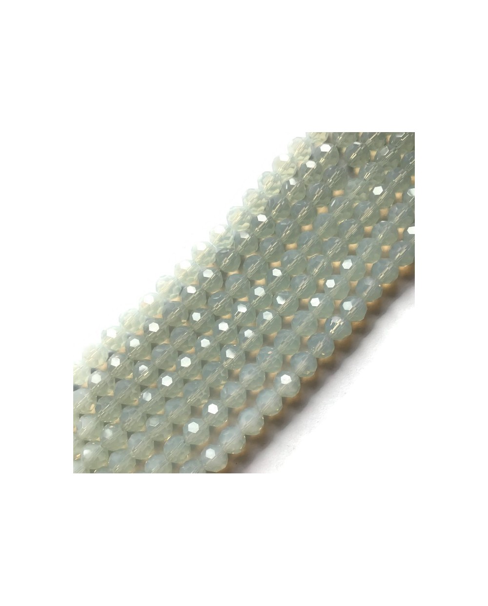 Opal mleczny kulka 6mm sznurek