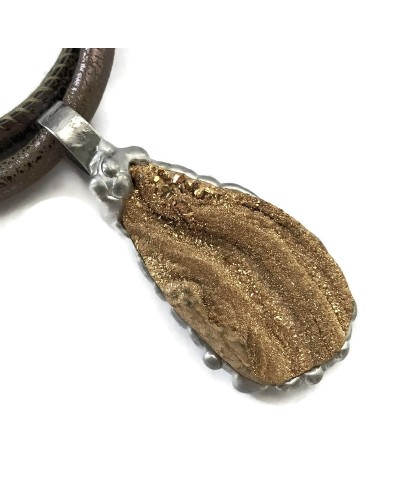 Wisior z druzy oprawionego w cynę, kolor złoty 6x2,5cm