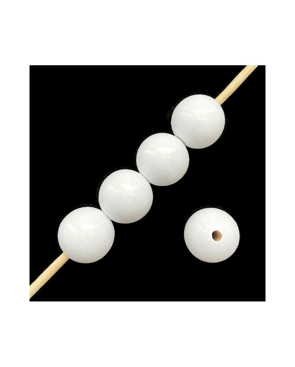 Koraliki drewniane lakierowane 20mm białe